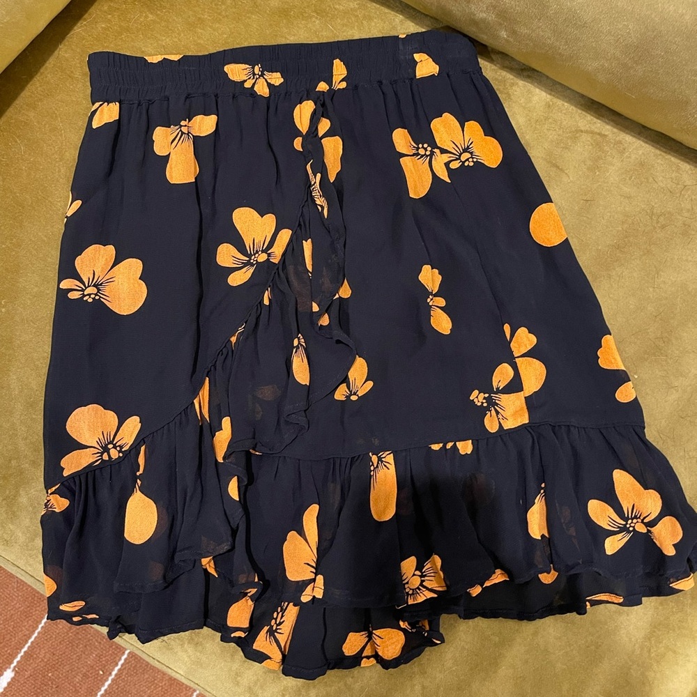 GANNI Hawaiian print ruffled skirt - ultimate cool girl style - size small (34)